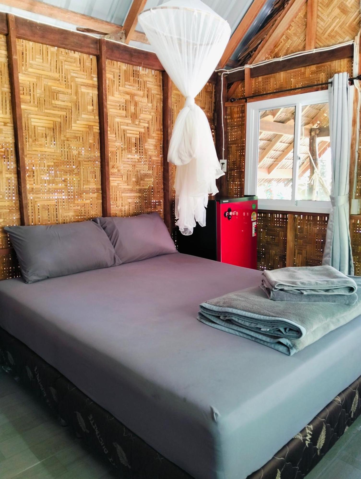 Dahla Lanta Hut Apartamento Ko Lanta Exterior foto